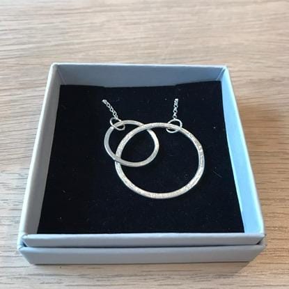 Two silver connecting circles necklace